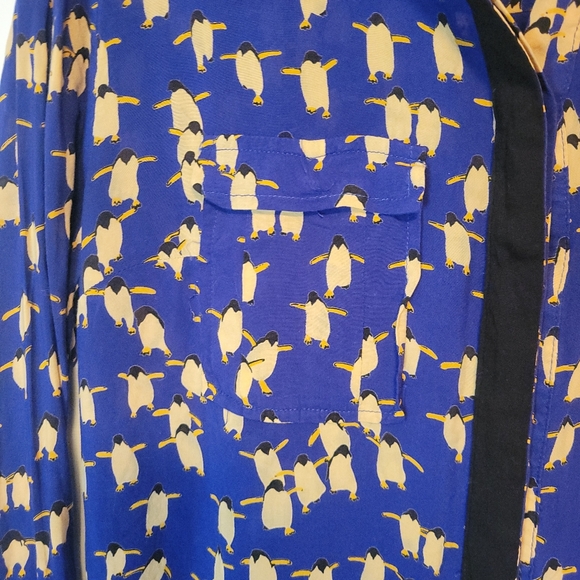 Maeve Penguin Patterned Button-Up Shirt - Picture 5 of 16